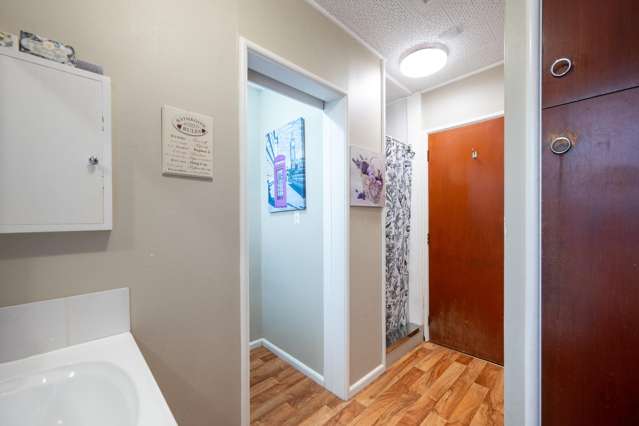 7 Holden Avenue Haumoana_3