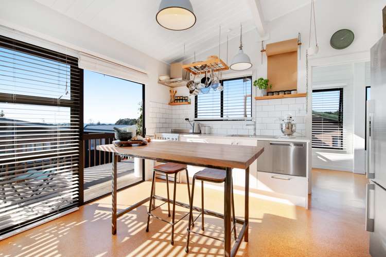 33a Kauri Road Stanmore Bay_9