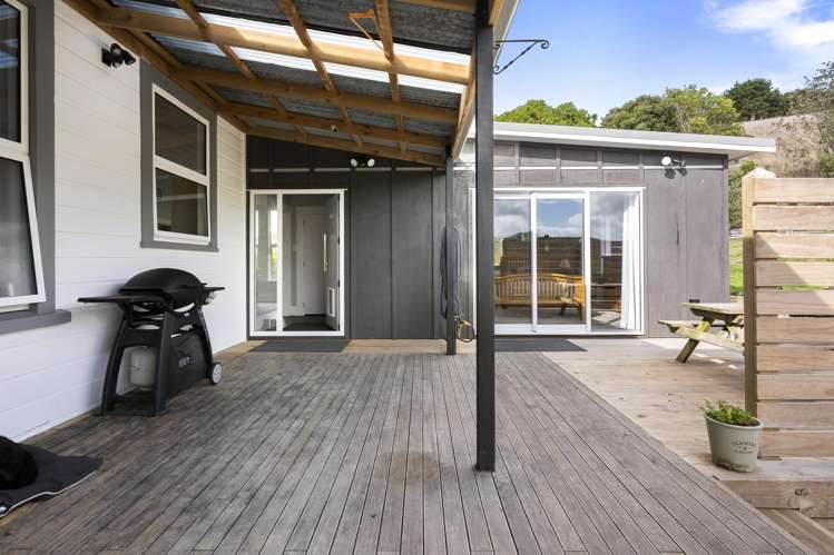 75 Sandon Road Feilding_22