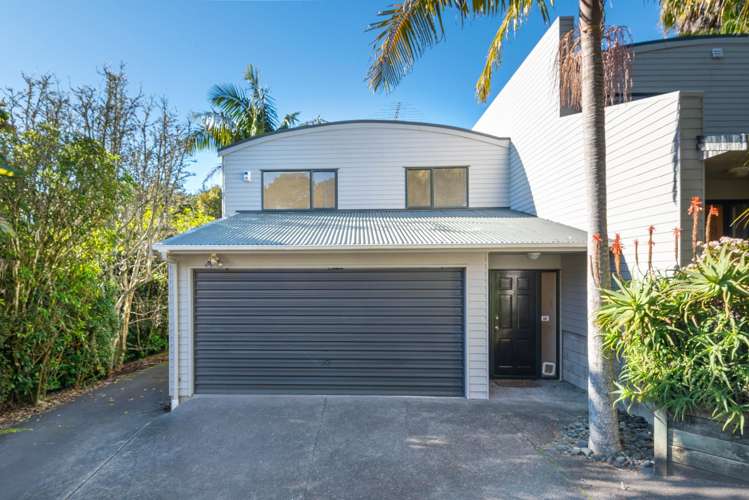 2/100A Verran Road_0