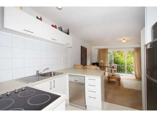 1/126 Stredwick Drive Torbay_4