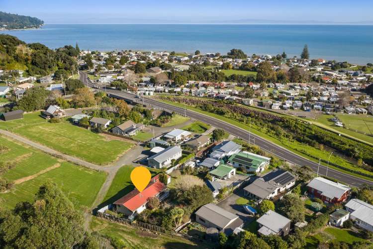 516 Thames Coast Road Te Puru_23