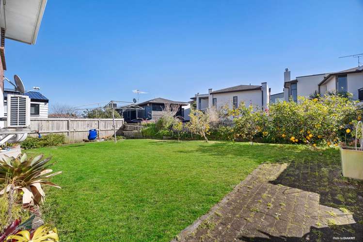 12A Rarangi Road_2