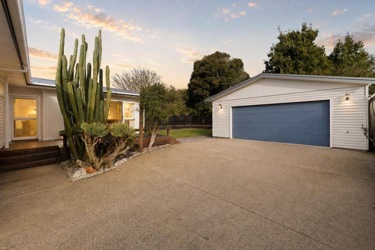 7 Forth Crescent Glenview_23