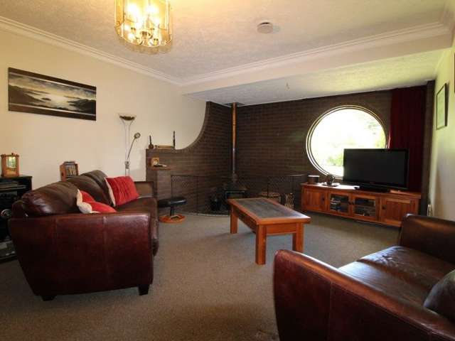 15 Toogood Road Winton Surrounds_3