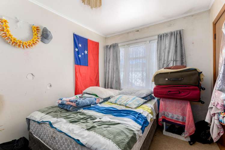 71-73 Leicester Street Cannons Creek_21