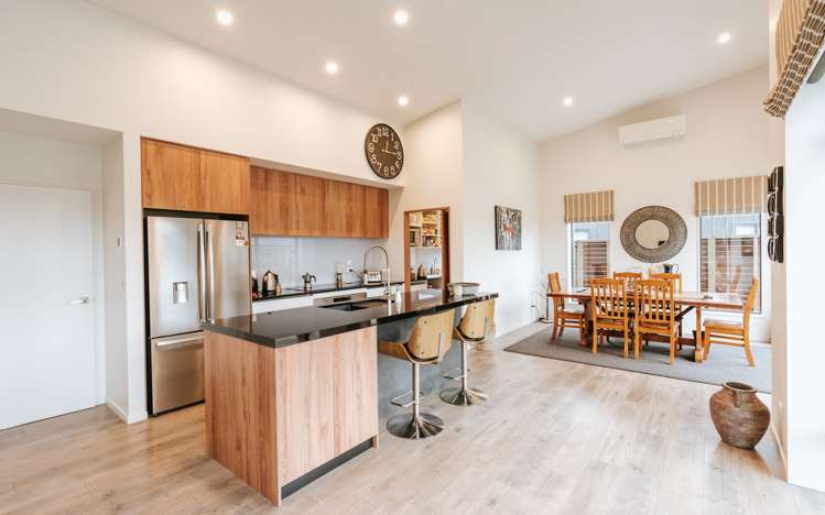 31 Finch Street Albert Town_5