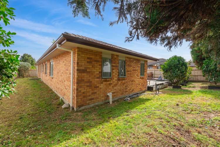 78 Glenveagh Park Drive Manurewa_12