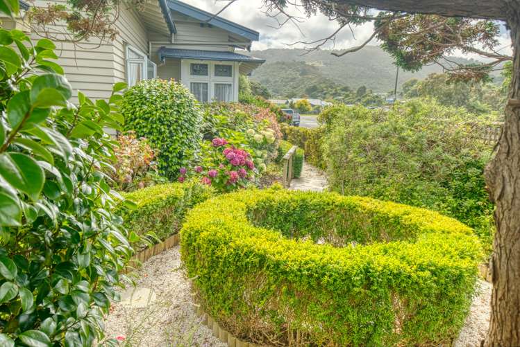 40 Palmerston Street Greymouth_33