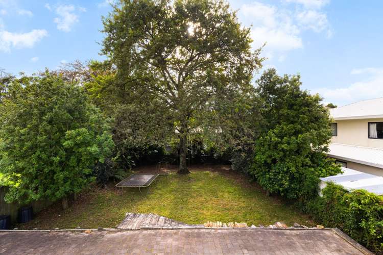 128 River Road Hamilton East_22