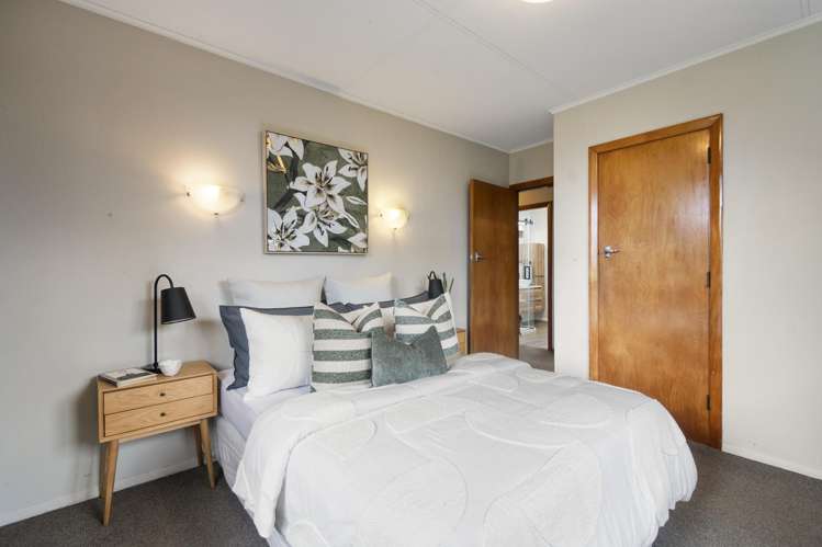 30 Norfolk Crescent Feilding_6