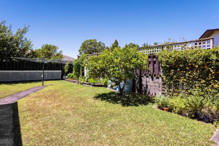 2/39 Awanui Street Merrilands_22