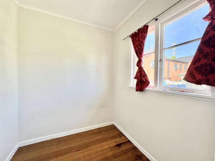 7 Marlene Avenue Te Atatu South_12