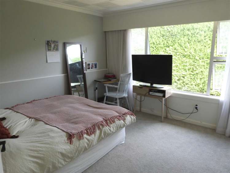 219 Robertson Road Winton Surrounds_12