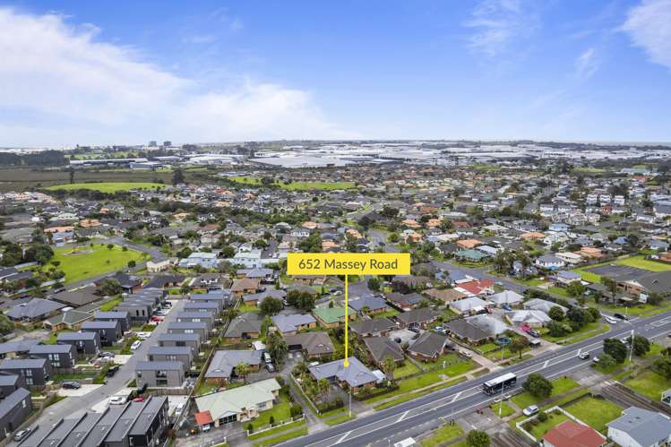 652 Massey Road Mangere_24