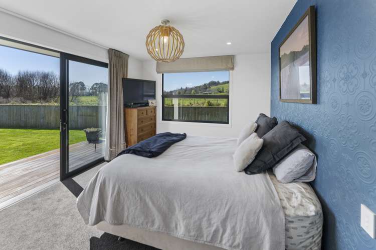 89 Daelyn Drive Richmond_16