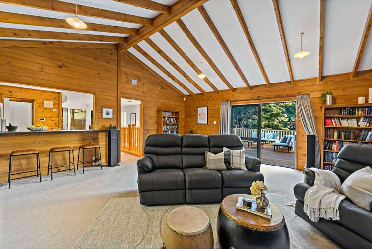 87 Bethells Road Waitakere_6