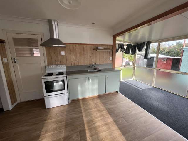 38 Aberdeen Avenue Takaro_2