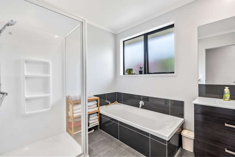 53 North Crest Drive Onerahi_17