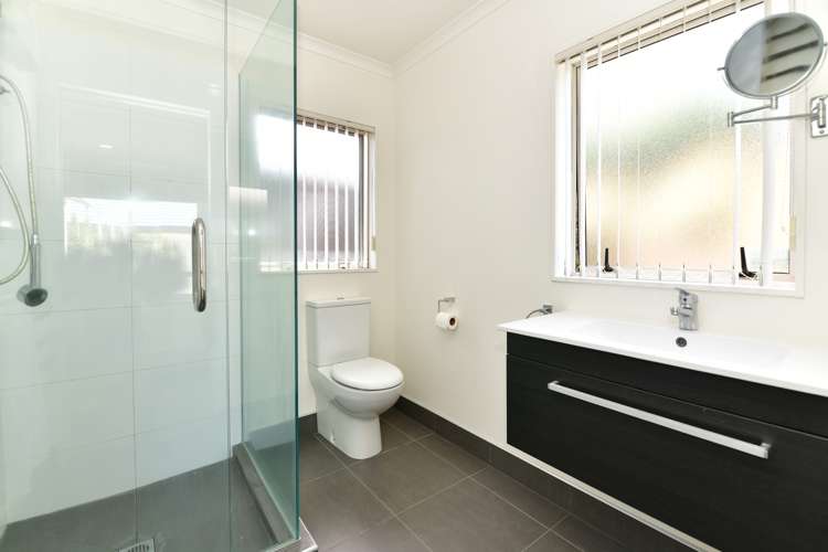 110 Lakeside Drive Orewa_12