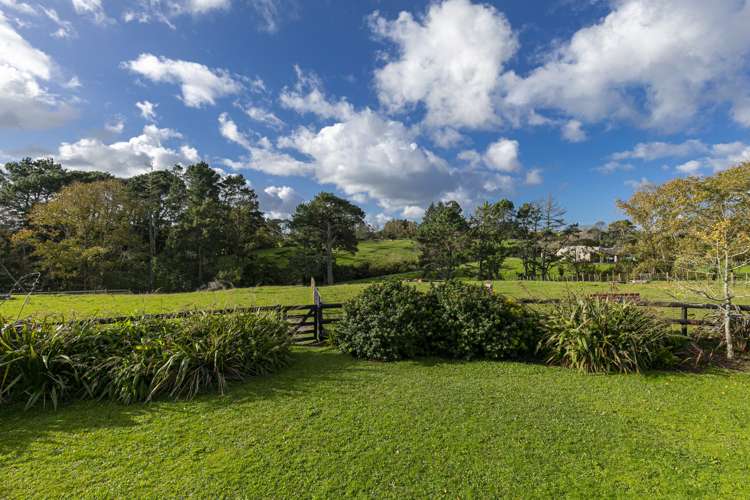 19 Lloyd Road Riverhead_6