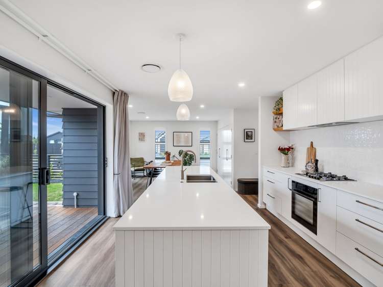 13 Stackwood Avenue Ravenswood_6