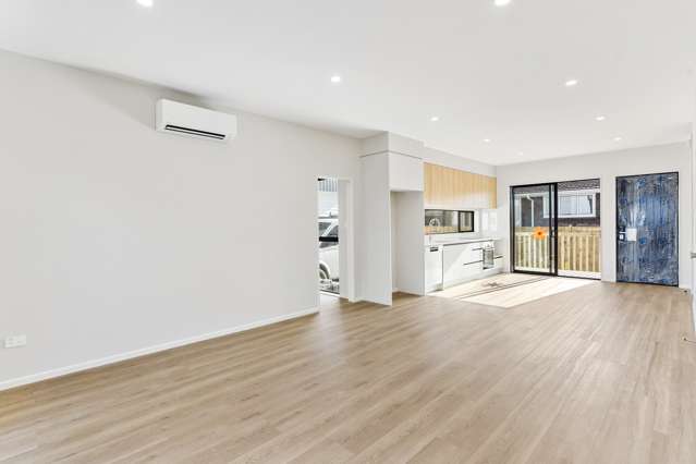 2/67 Aranui Road Mount Wellington_2