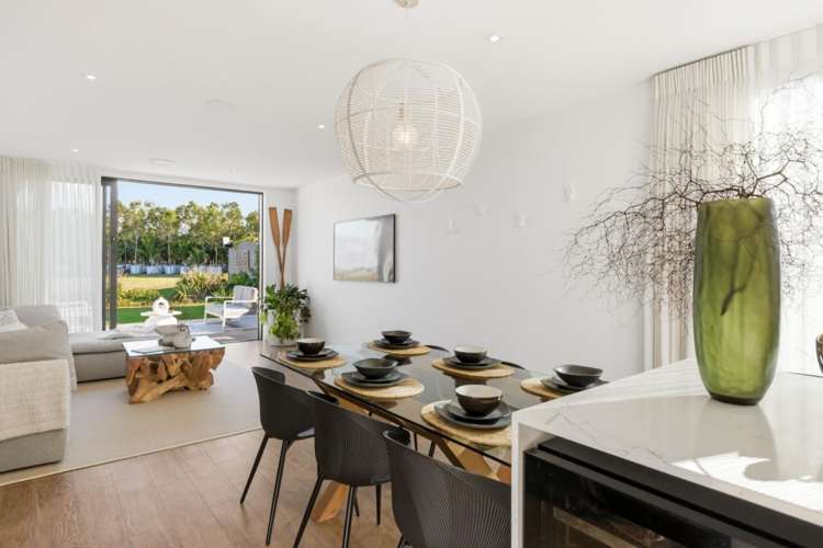 33 Montia Close_1