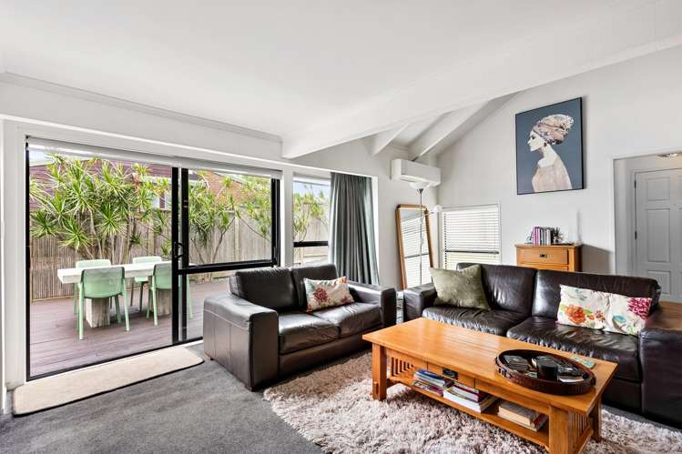 1/22 Falstaff Place Half Moon Bay_5