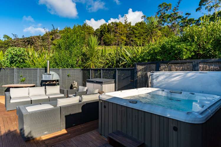 239 Massey Road Waipu_17