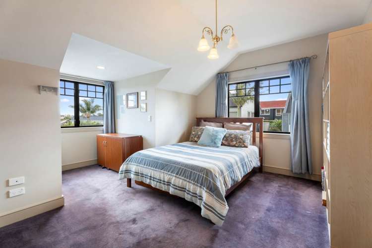 71a Long Drive Saint Heliers_19