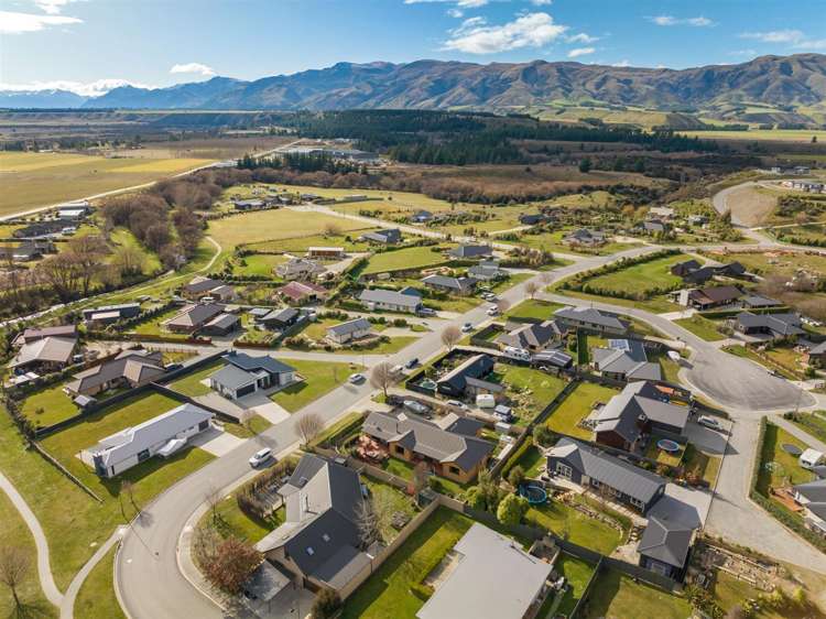 29 Alice Burn Drive Luggate_19