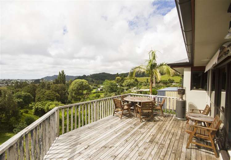 8 Brenton Place Whangamata_11