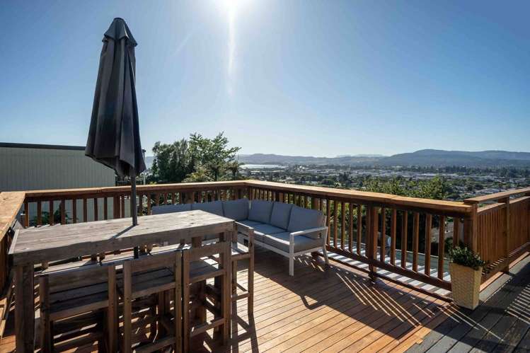 25 Russell Crescent Western Heights_13