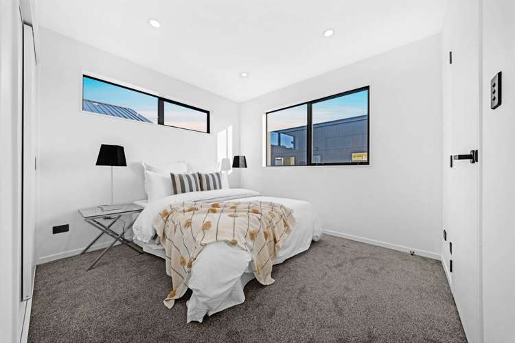 1/71 Cardiff Road Pakuranga Heights_20