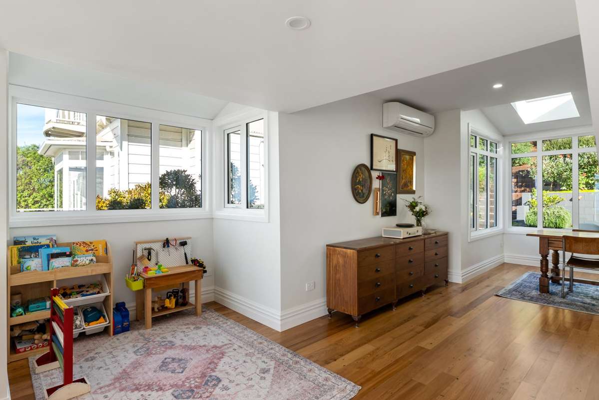 54/56 Mitchell Street_3