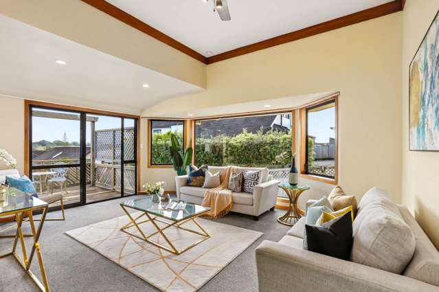 35 Staveley Avenue Hillsborough_3