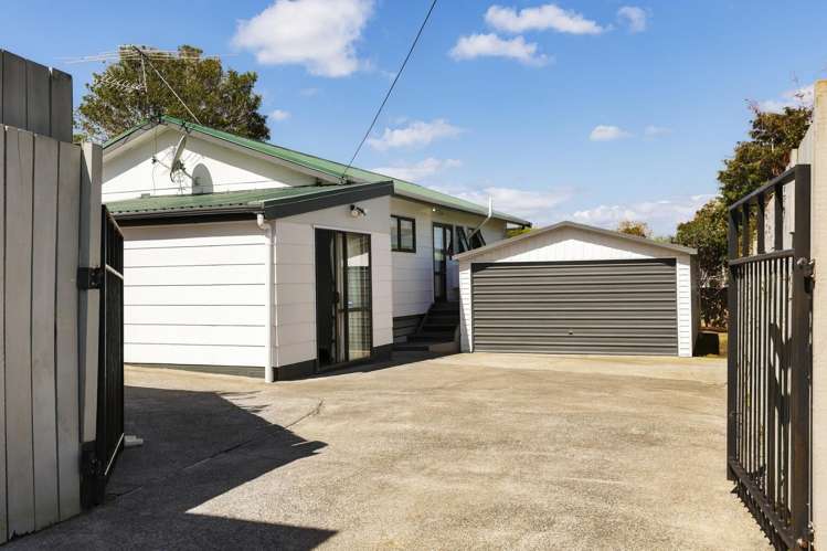 2/11 Jutland Road Manurewa_22