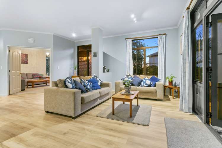 32c Isobel Road Greenhithe_6