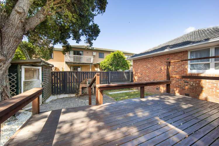 4/67A Mount Smart Road Onehunga_9