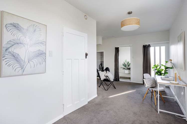 21 Kamura Street Tainui_33