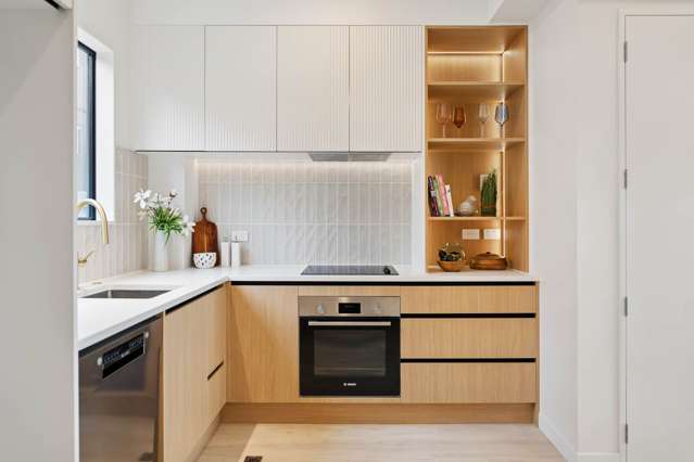 8/12 Yeovil Road Te Atatu Peninsula_4