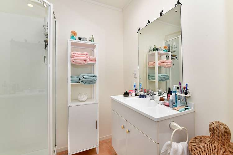 4/12 Miro Street Helensville_7