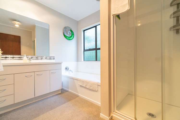 85 Matai Street Te Anau_16