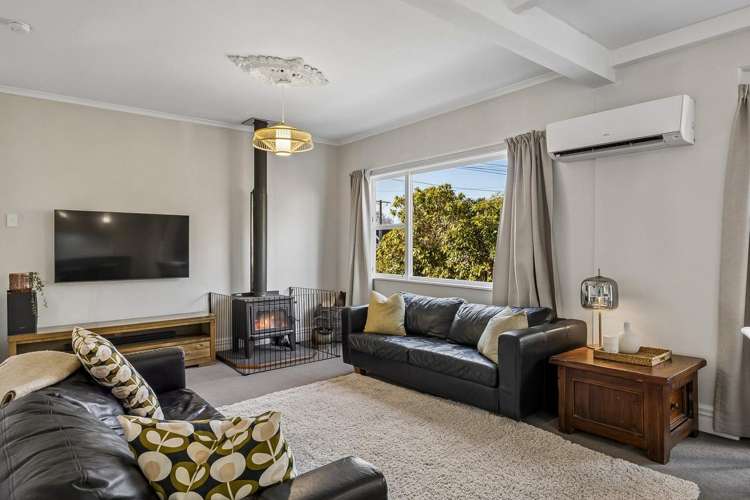 11 Hazel Avenue Caversham_9