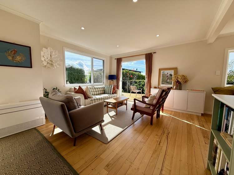 19 Lorenzen Bay Road Raglan_4