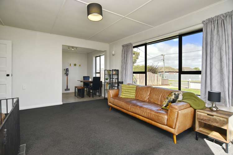 4 Betty Place Aranui_7