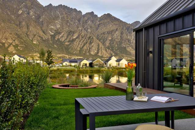 7 Centurion Court Jack's Point_3