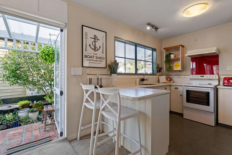 8a Cassis Place Crofton Downs_8