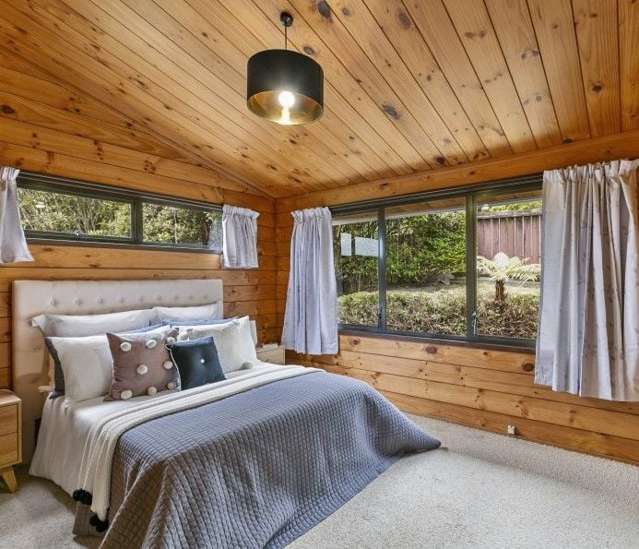 87 Allington Road Karori_4